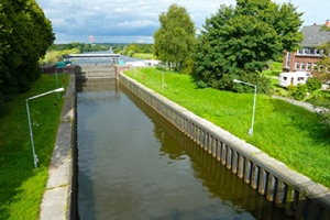Die Krapphofschleuse, Foto: Reinhard Kraasch, Wikimedia